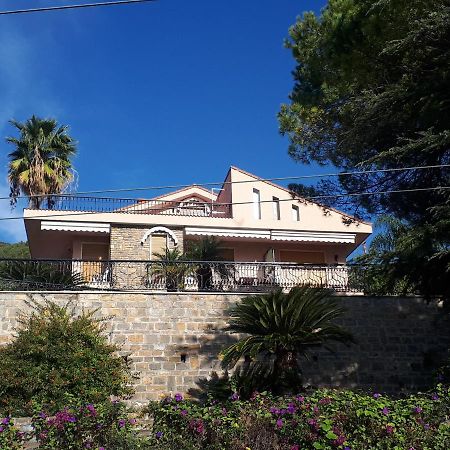 Rifugio Societa Semplice Apartment Ospedaletti Exterior photo