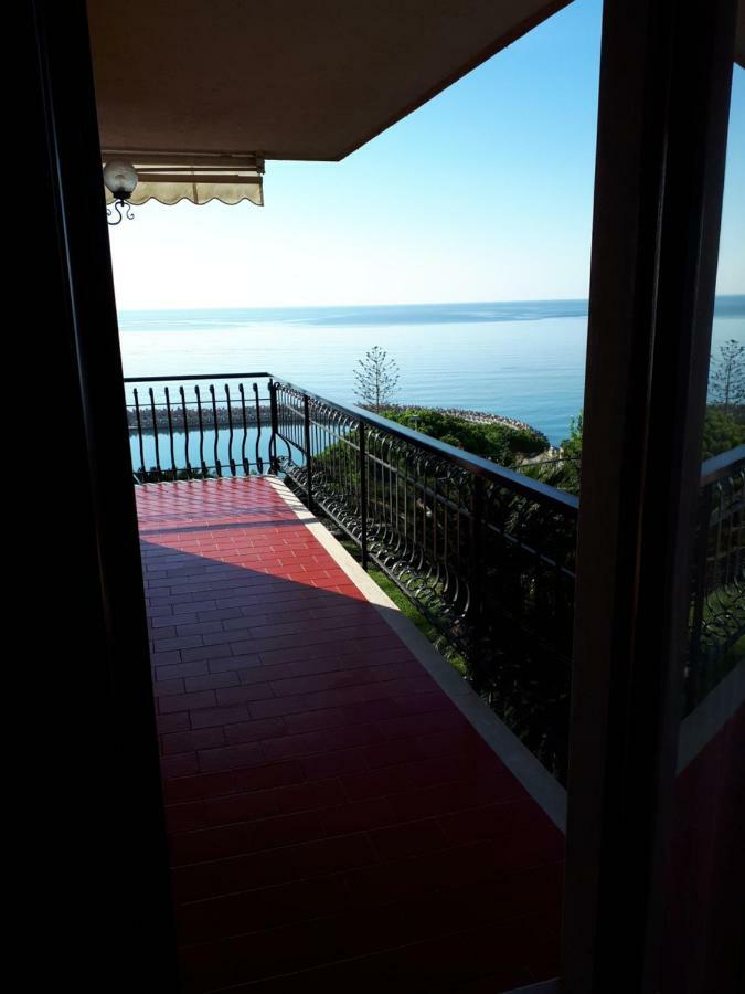 Rifugio Societa Semplice Apartment Ospedaletti Exterior photo